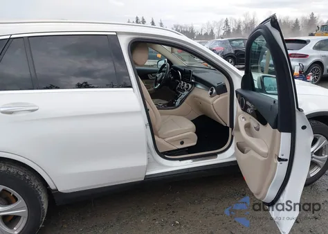 2018 Mercedes-Benz Glc 300 4Matic from USA, damaged, VIN WDC0G4KB7JV015417